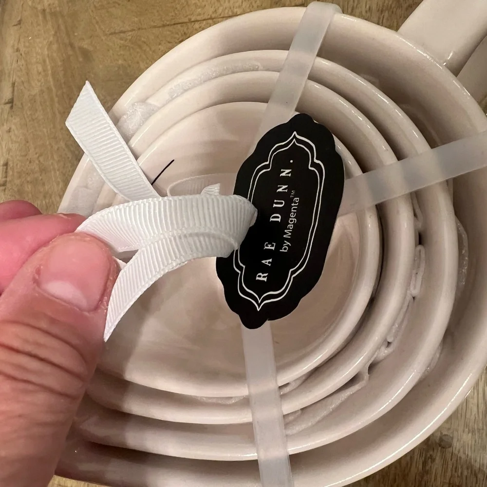 - Rae Dunn measuring cups
